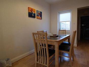 Crompton Court Apartment London