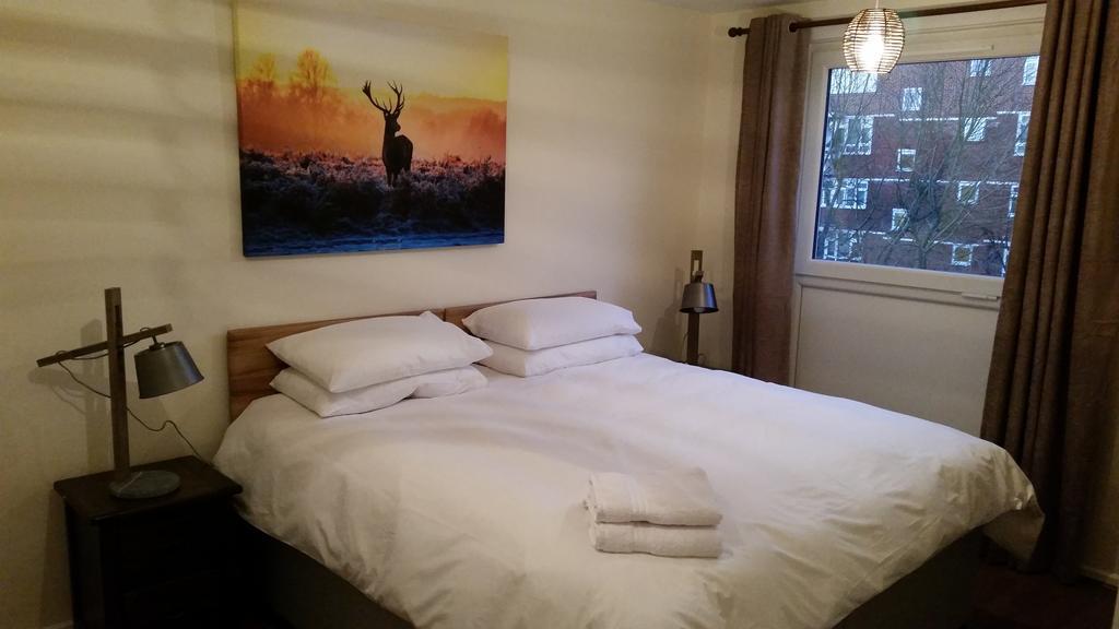 Modern Central Family-home For 6 * London