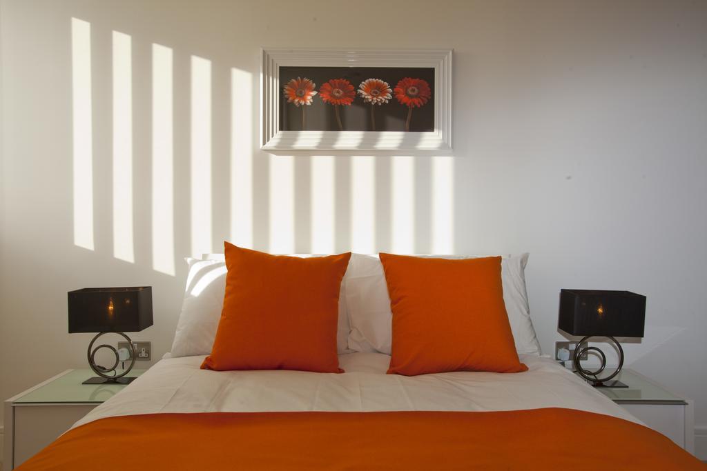 Apple Paddington Apartment London