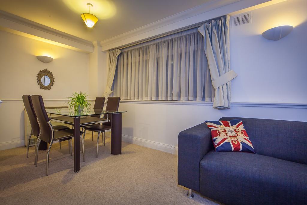 Apartment The Elegant Mayfair