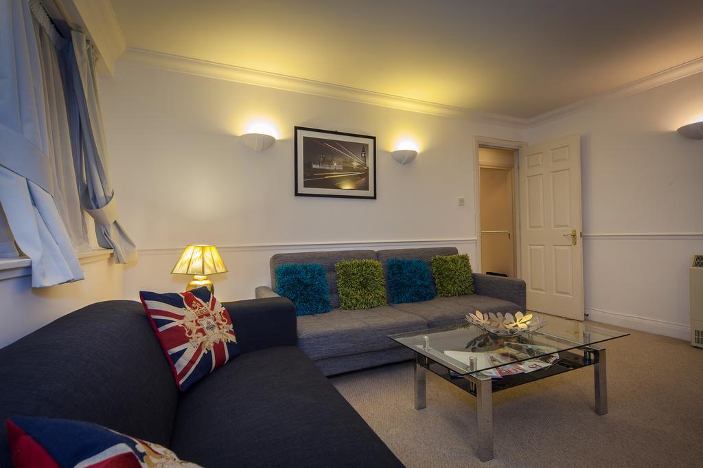 The Elegant Mayfair Apartment