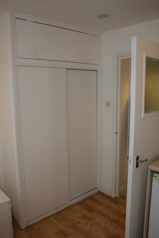 Kensington Flat * London