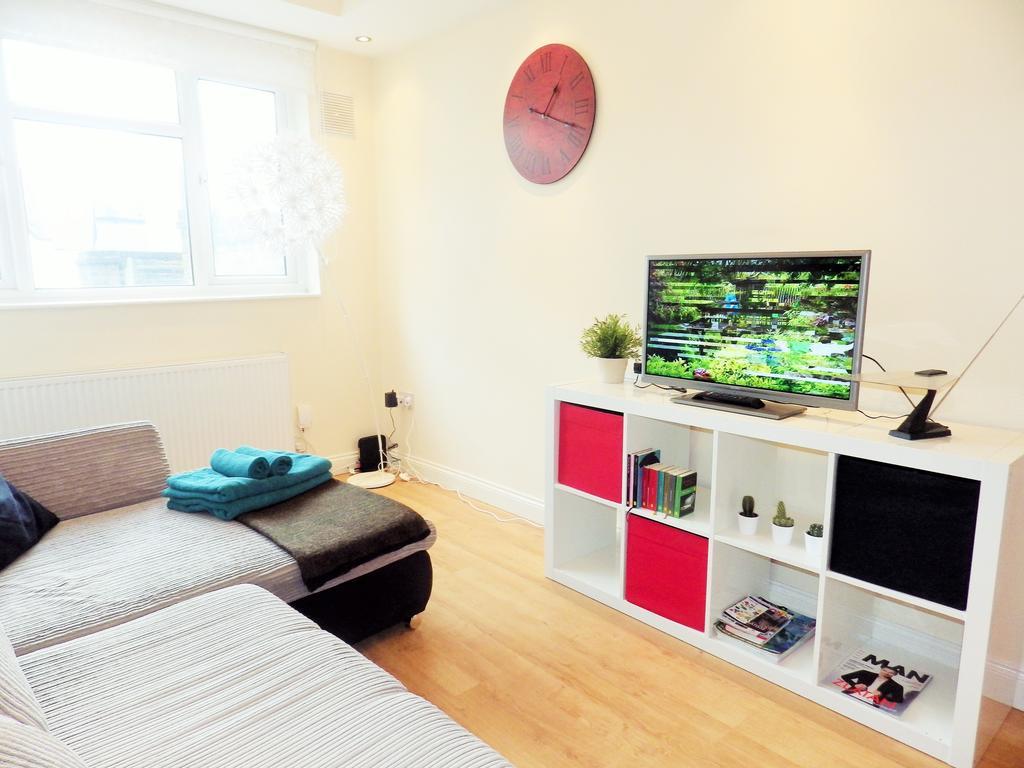 Kings Cross Apartment *
