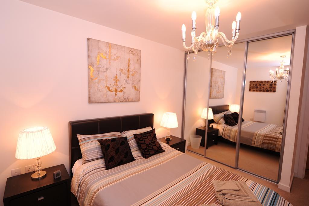 Zenith * London