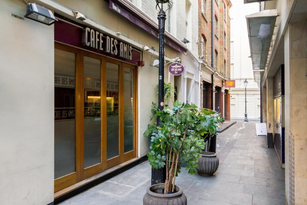 Smart Covent Garden Apartment