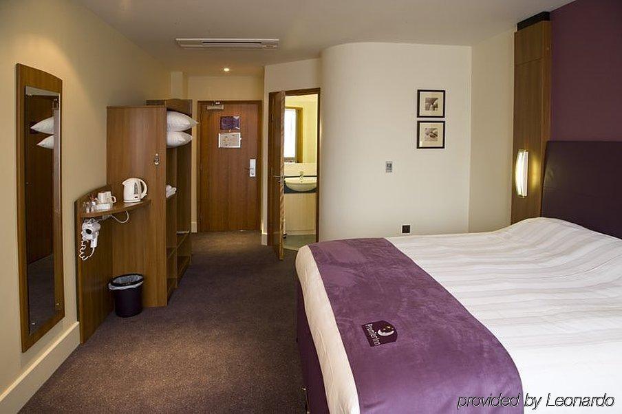 Premier Hotel