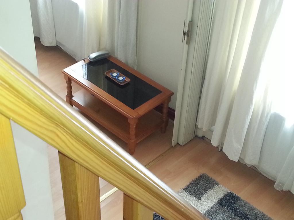 Kensington And Chelsea Apartment *