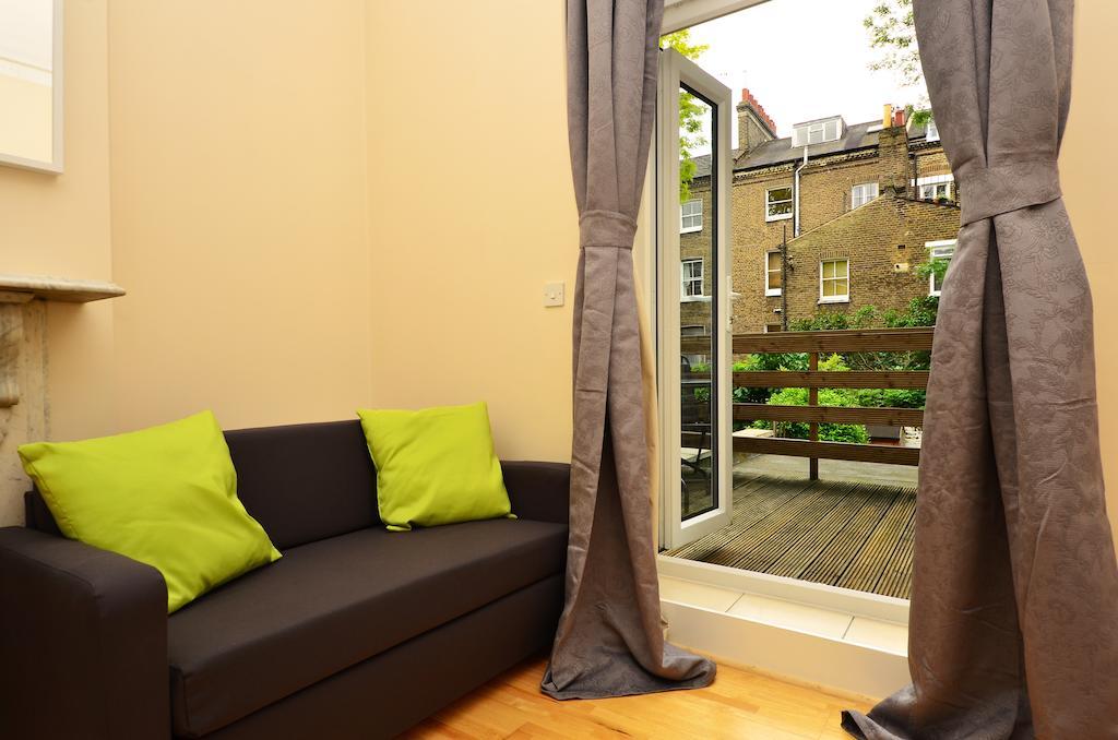 Apartment W14