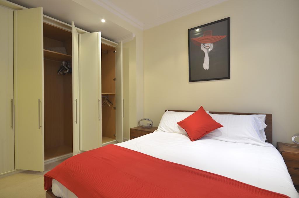Apartment Uber Trafalgar London