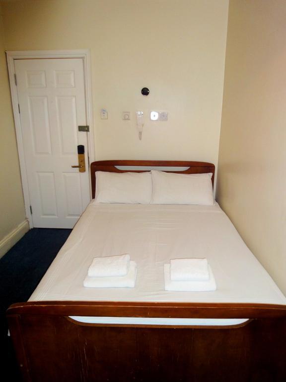 Aparthotel Dylan Kensington 3*
