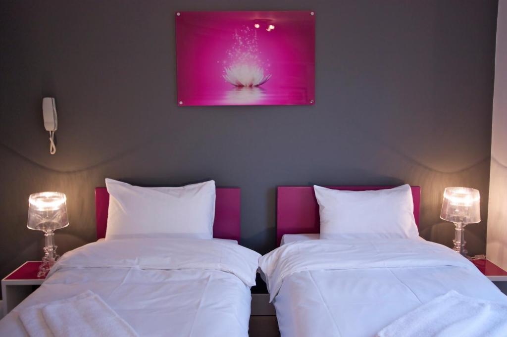 Gloucester Hotel