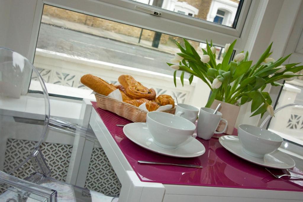 Gloucester 3* London