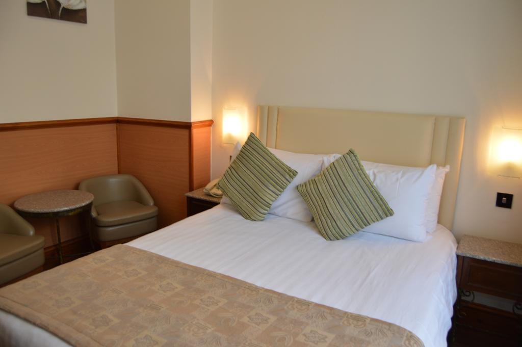Holiday Villa Hotel London