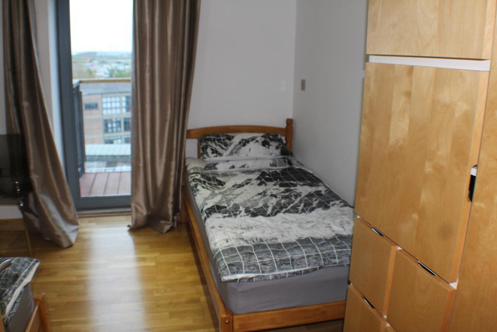 Apartment Bow *