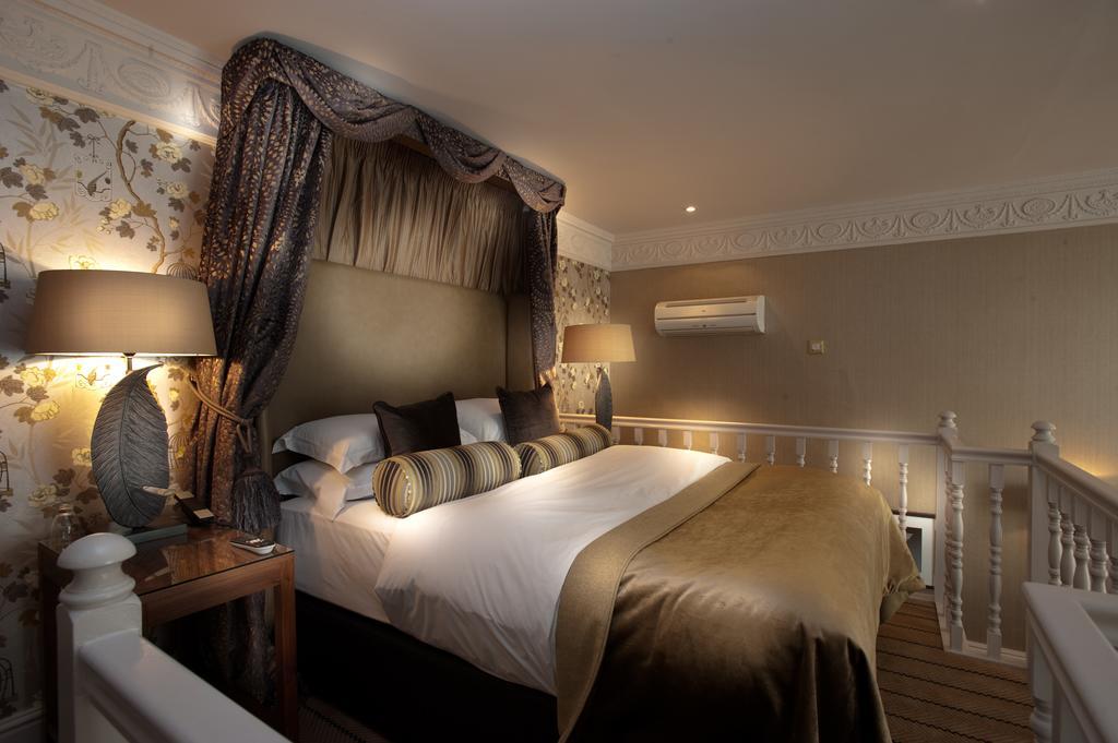 Hotel The Colonnade London
