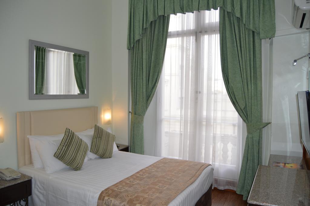 Holiday Villa Hotel London