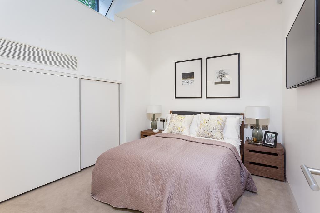 Urban Chic - Chiltern & Baker London