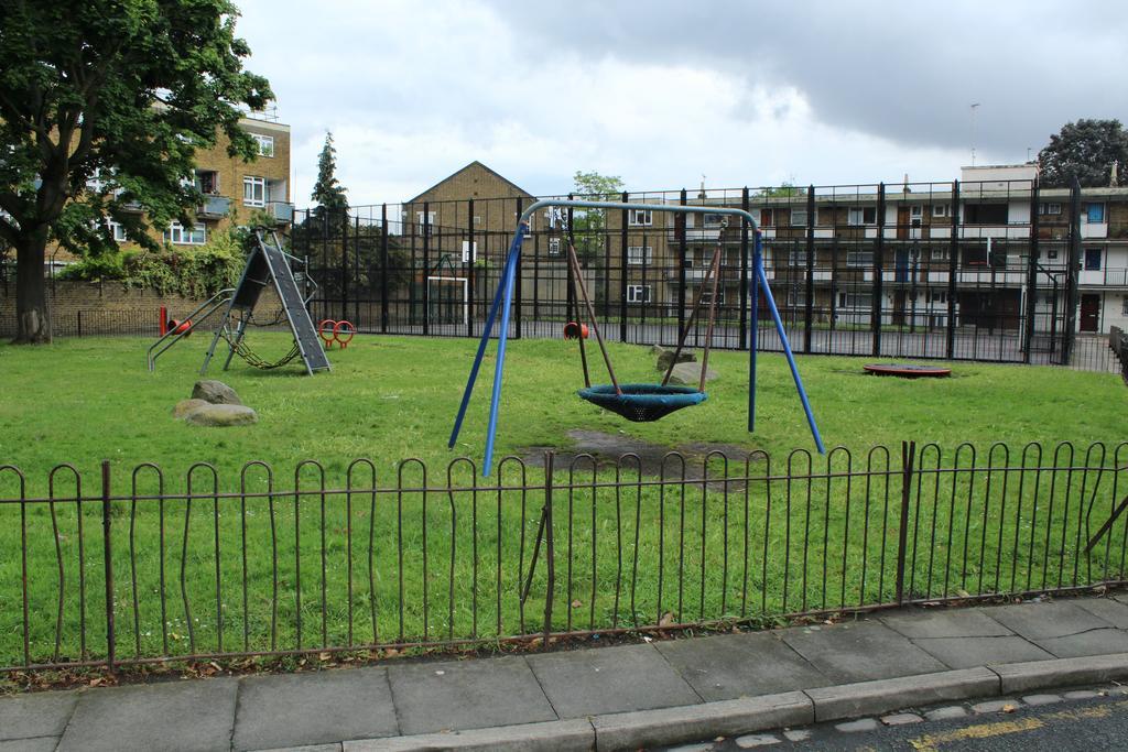 Apartment Wyllen Close *