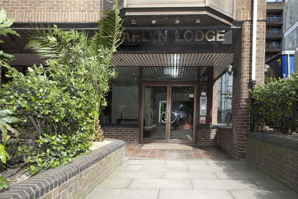 Apartment Tower Bridge