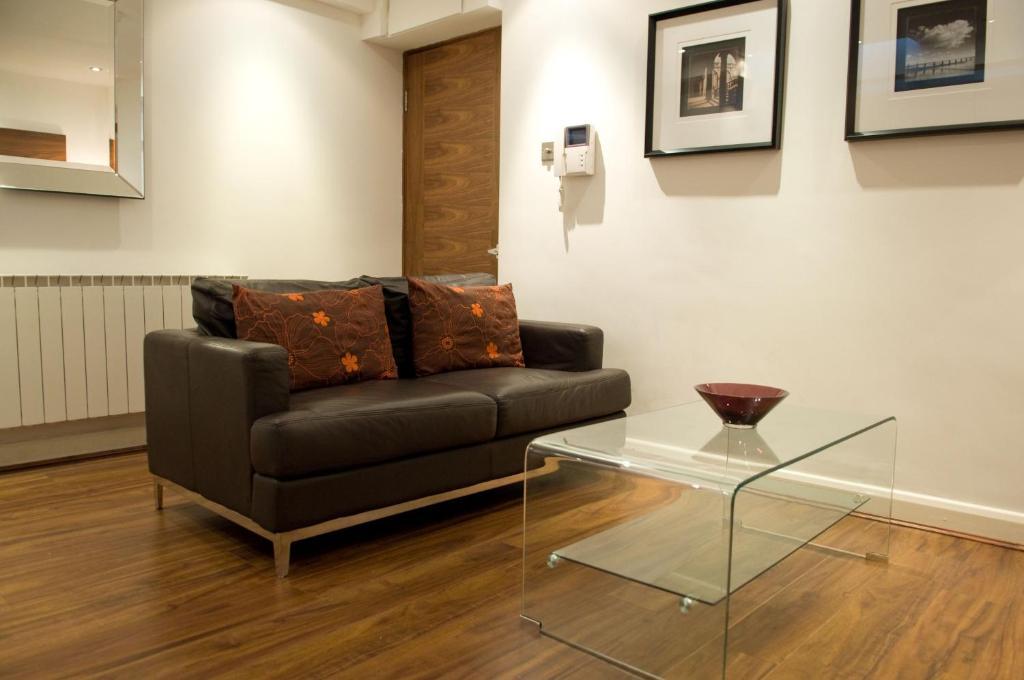 Apartment Mayfair One London