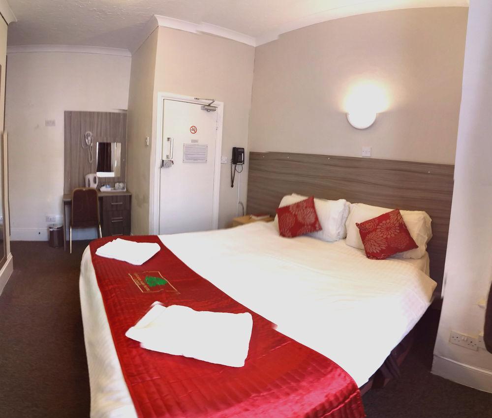 Hotel Holland Park Grove 3*