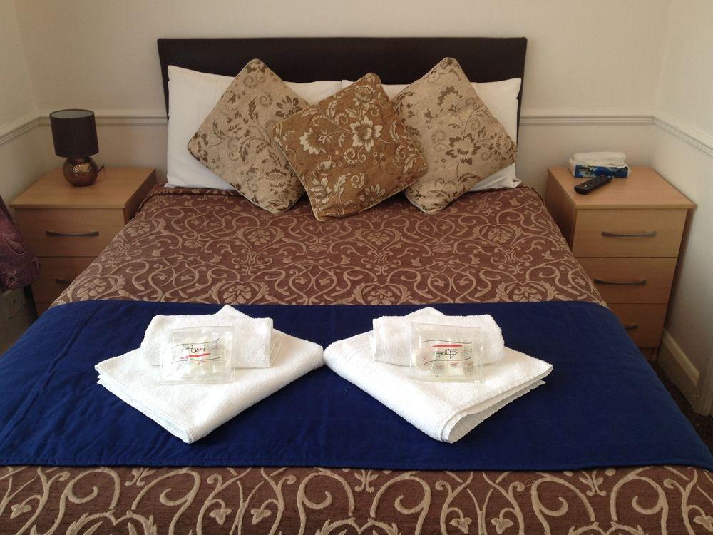 Bed & Breakfast Metro 3*