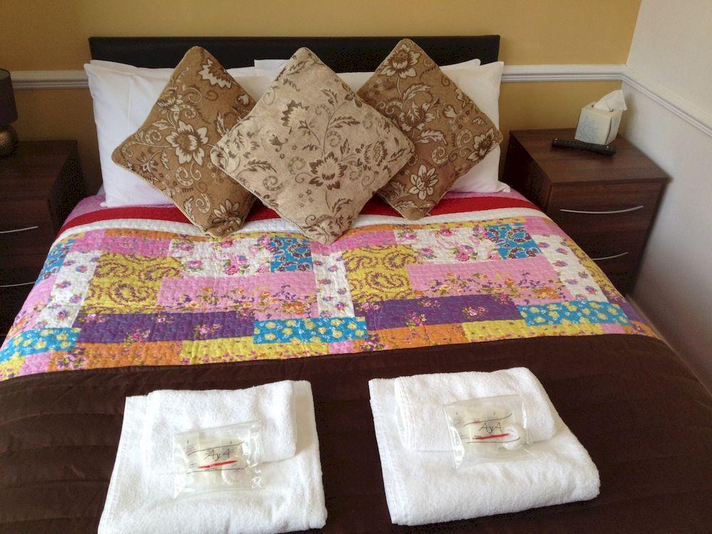 Bed & Breakfast Metro London