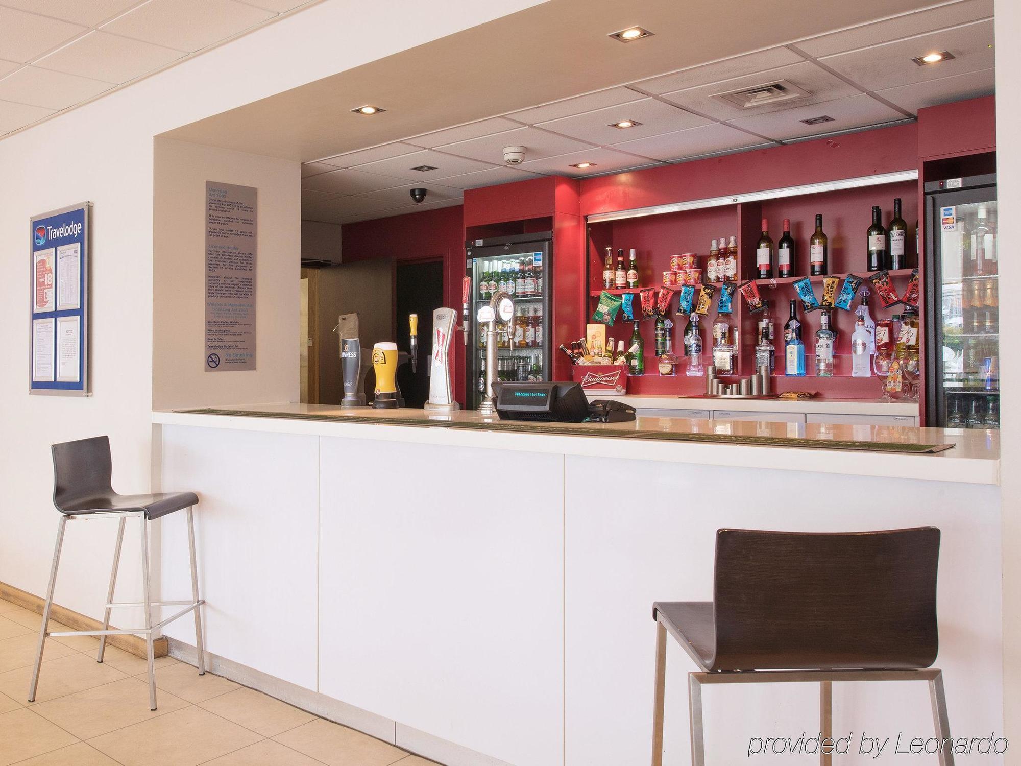 Travelodge Excel 3* London