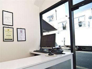 Finsbury Serviced Aparthotel
