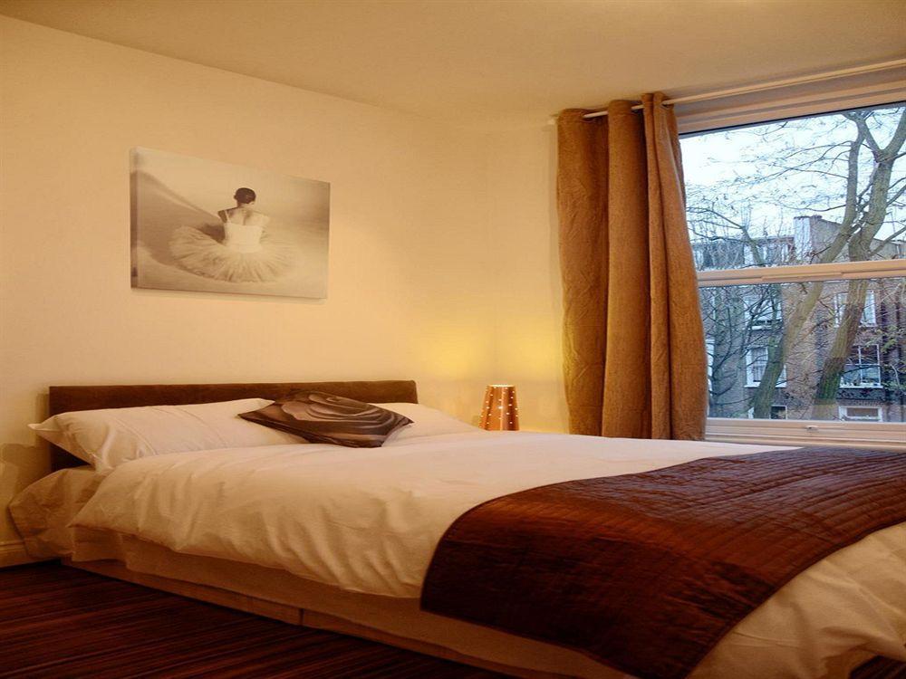 Holland 3*