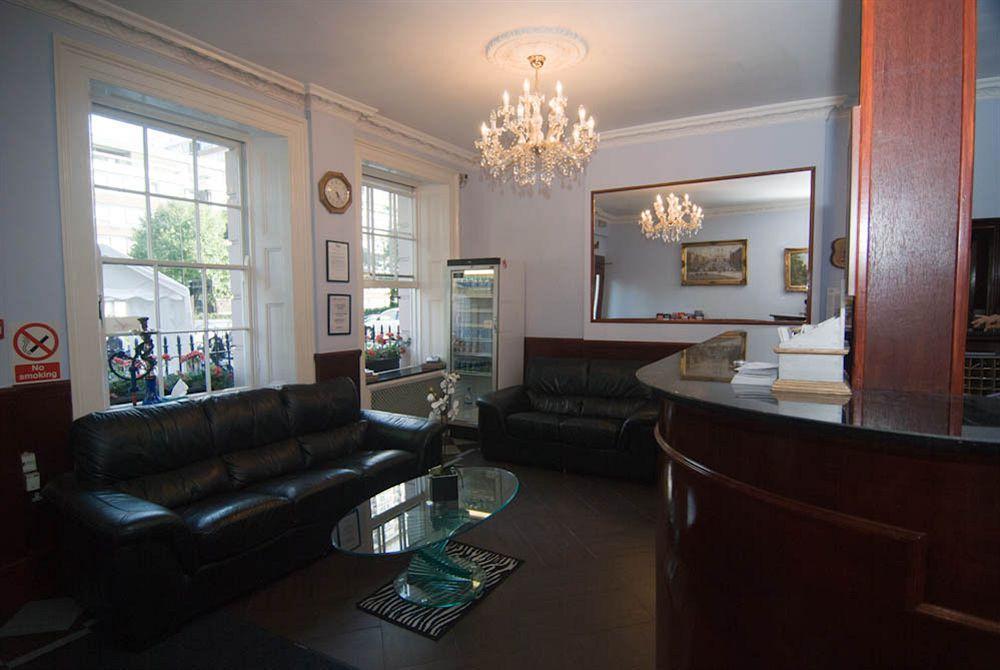Ventures 3* Londres