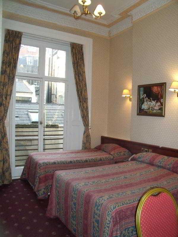 Hotel Avon London