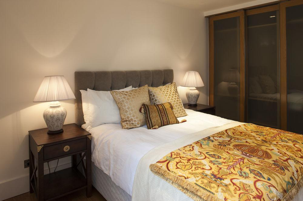Piccadilly Circus Apartment