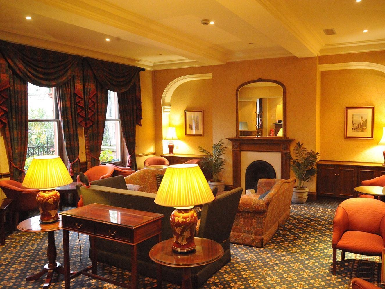 The Westland 3* Londres