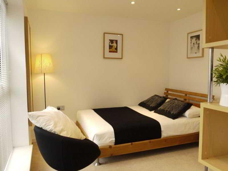 Royal College Street Apartment
