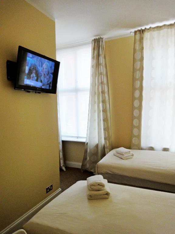 Aparthotel Dylan Kensington 3*