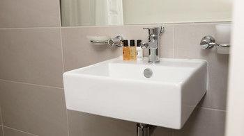 Apple Apartments Kensington London 4*