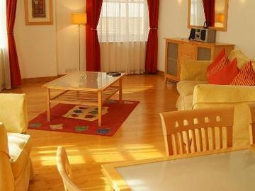 The Kings Wardrobe By Bridgestreet 4* London