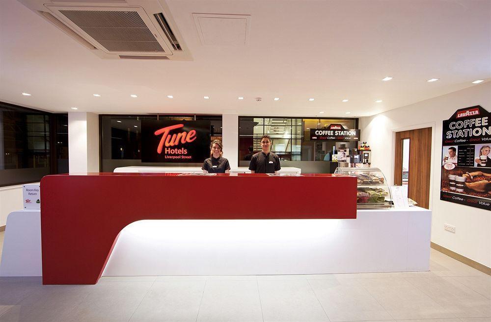 Point A Liverpool Street 3*