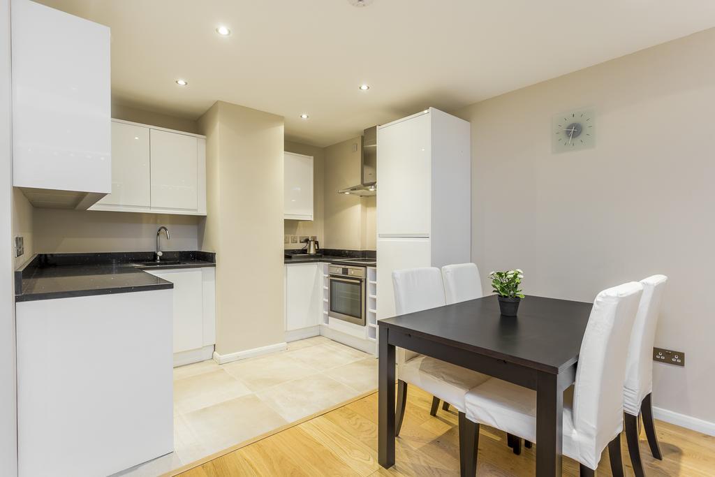Apartment Crawford Suites Serviced Apartments London