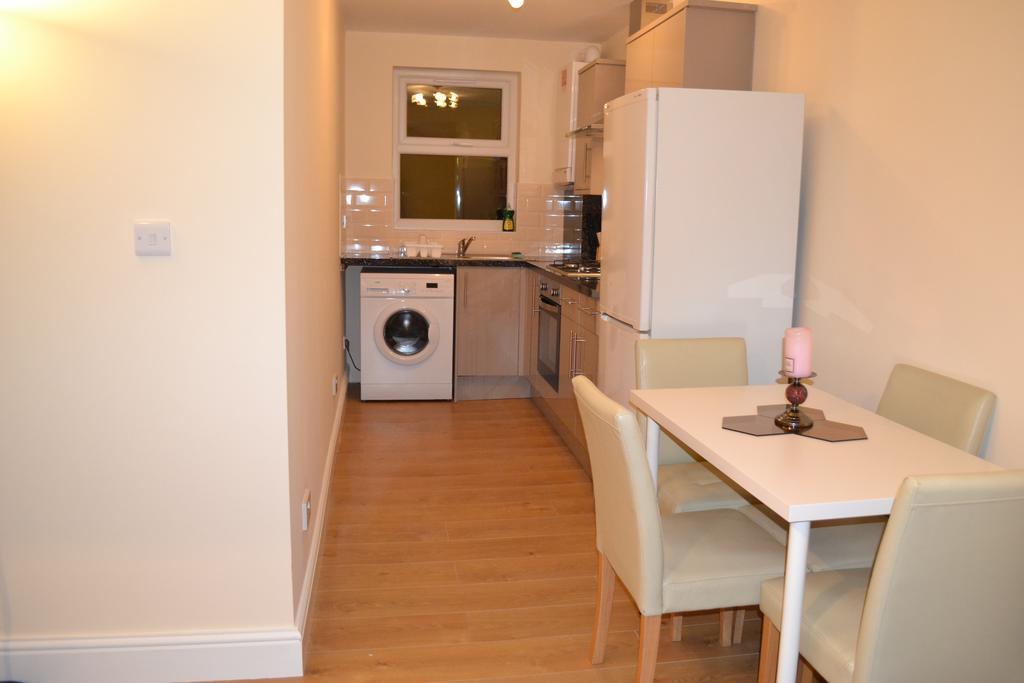 Apartment High Street Service London