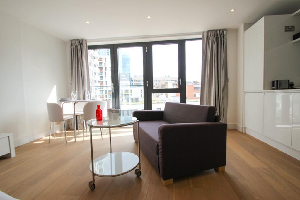 Apartment Aldgate East Studio London