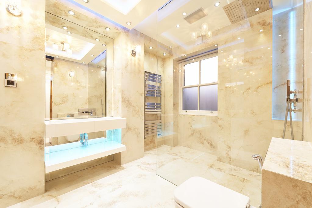 Apartment James Bond Style Penthouse