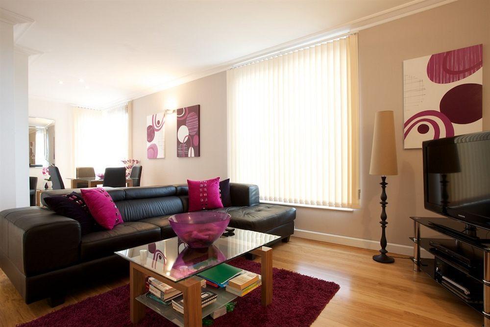 Apartment Point West *