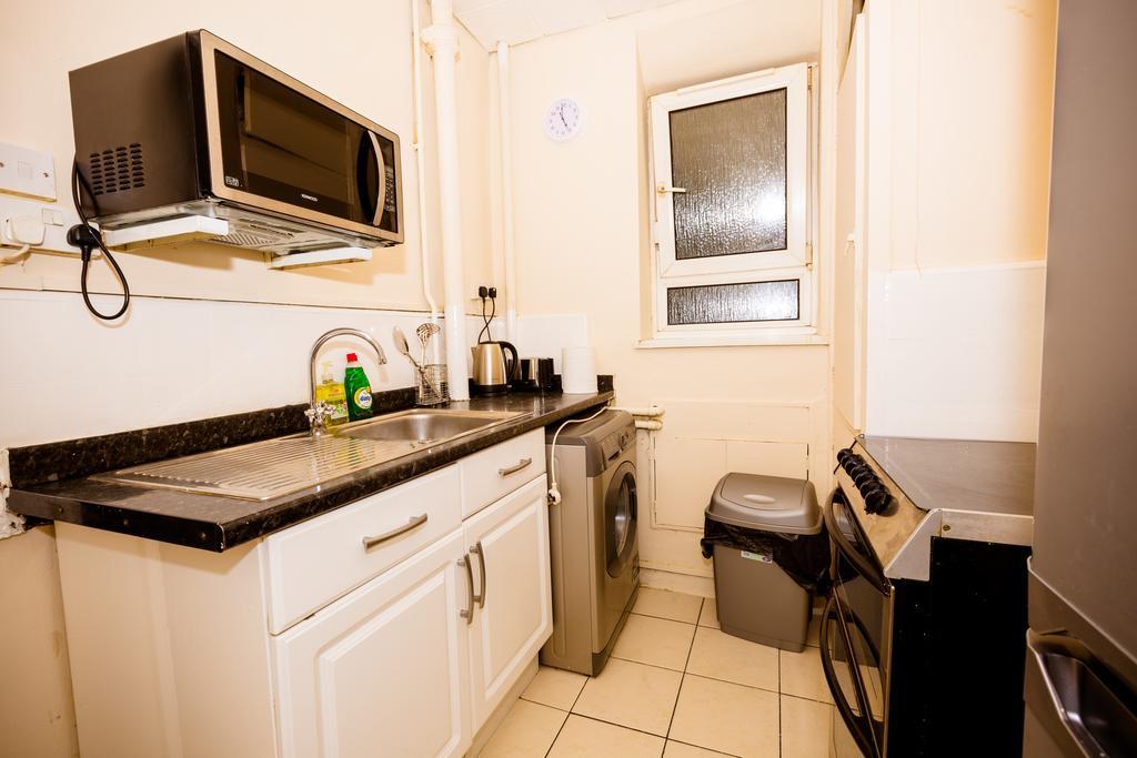 Collingwood Apartment *
