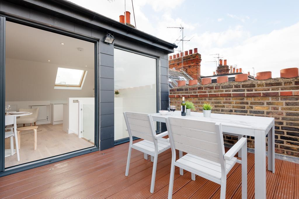 Apartment The Barons Court Lodge London