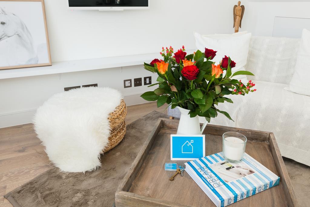 The Barons Court Lodge London