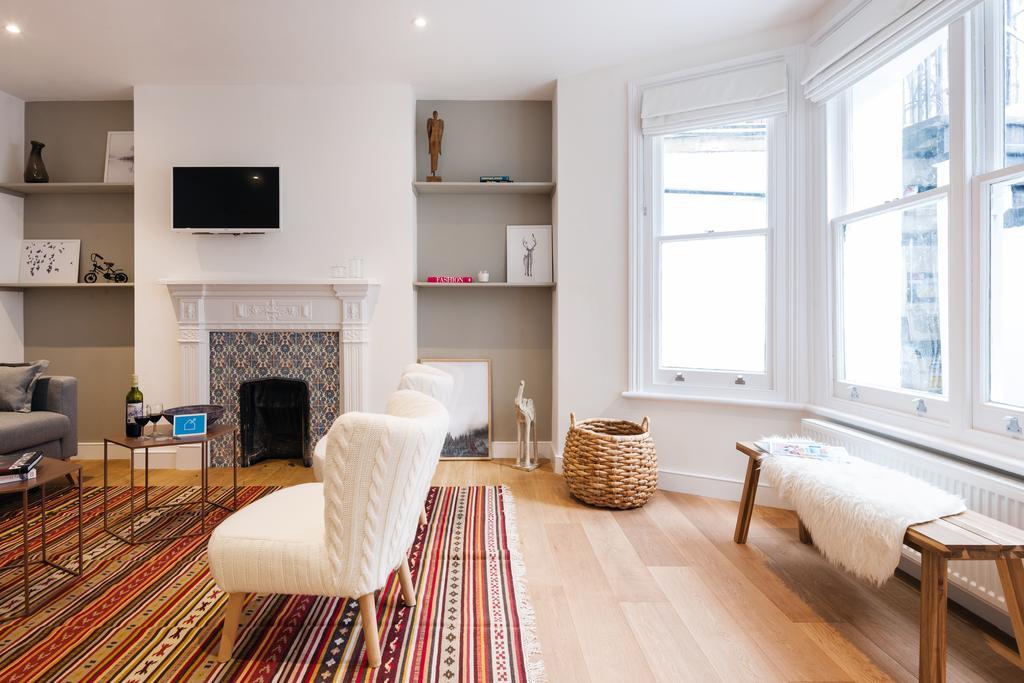 The Barons Court Lodge London