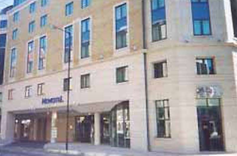Novotel Bridge Hotel 4*