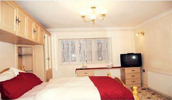 Homebells Hotel